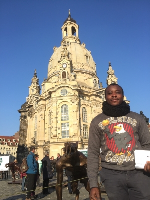 Erfahrungen eines Studenten aus Kamerun bei der Ausstellung „Die Wölfe sind zurück?“ in Dresden - Interview mit Tchio Judicael, Elektrotechnik-Student an der TU Dresden